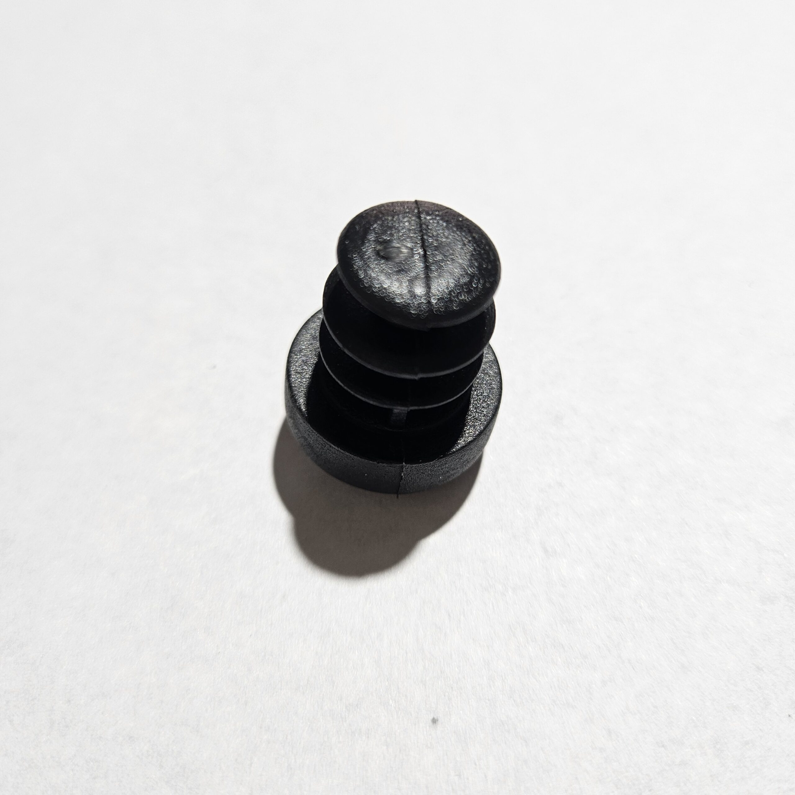 16mm int apilable negro3