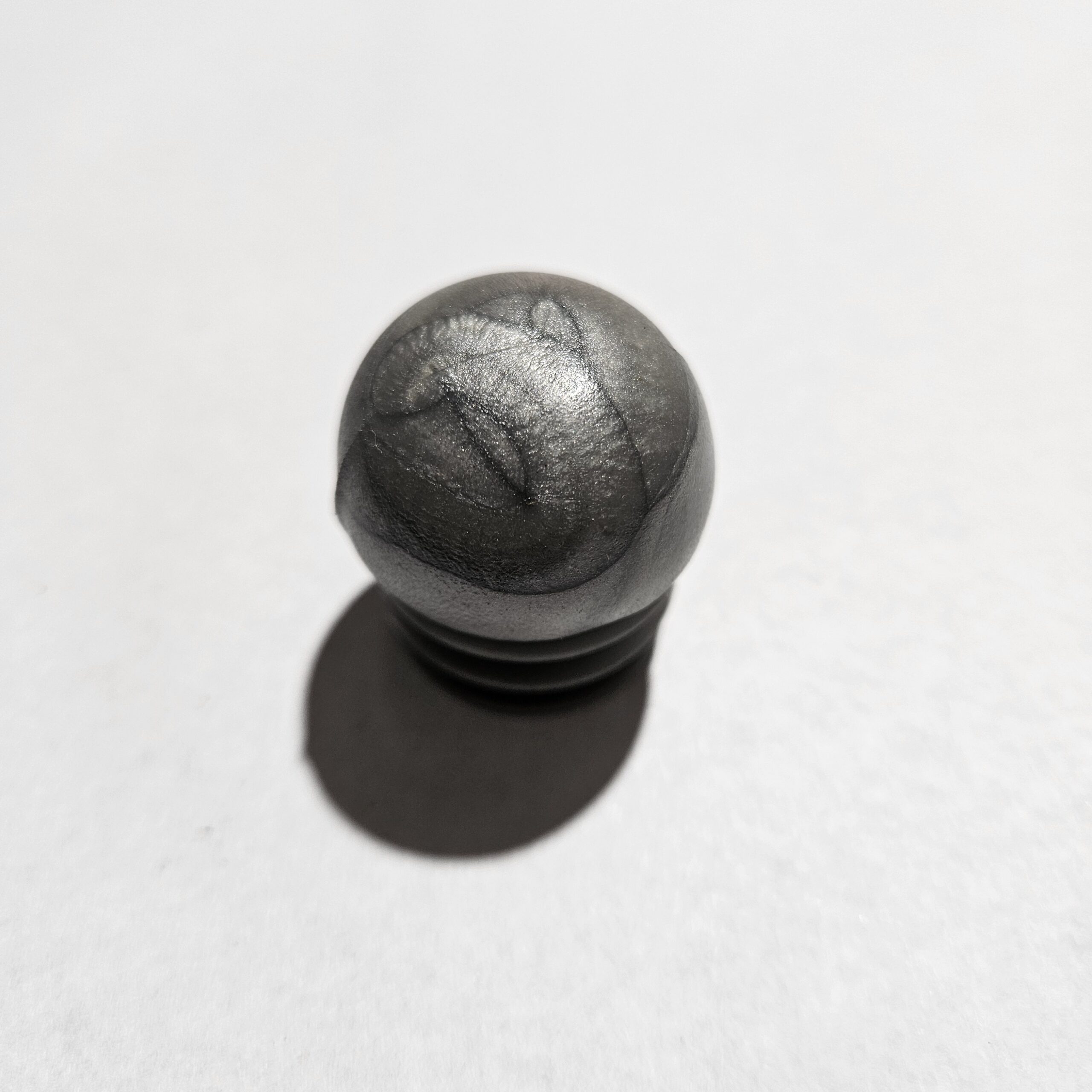 1_ media esfera gris1
