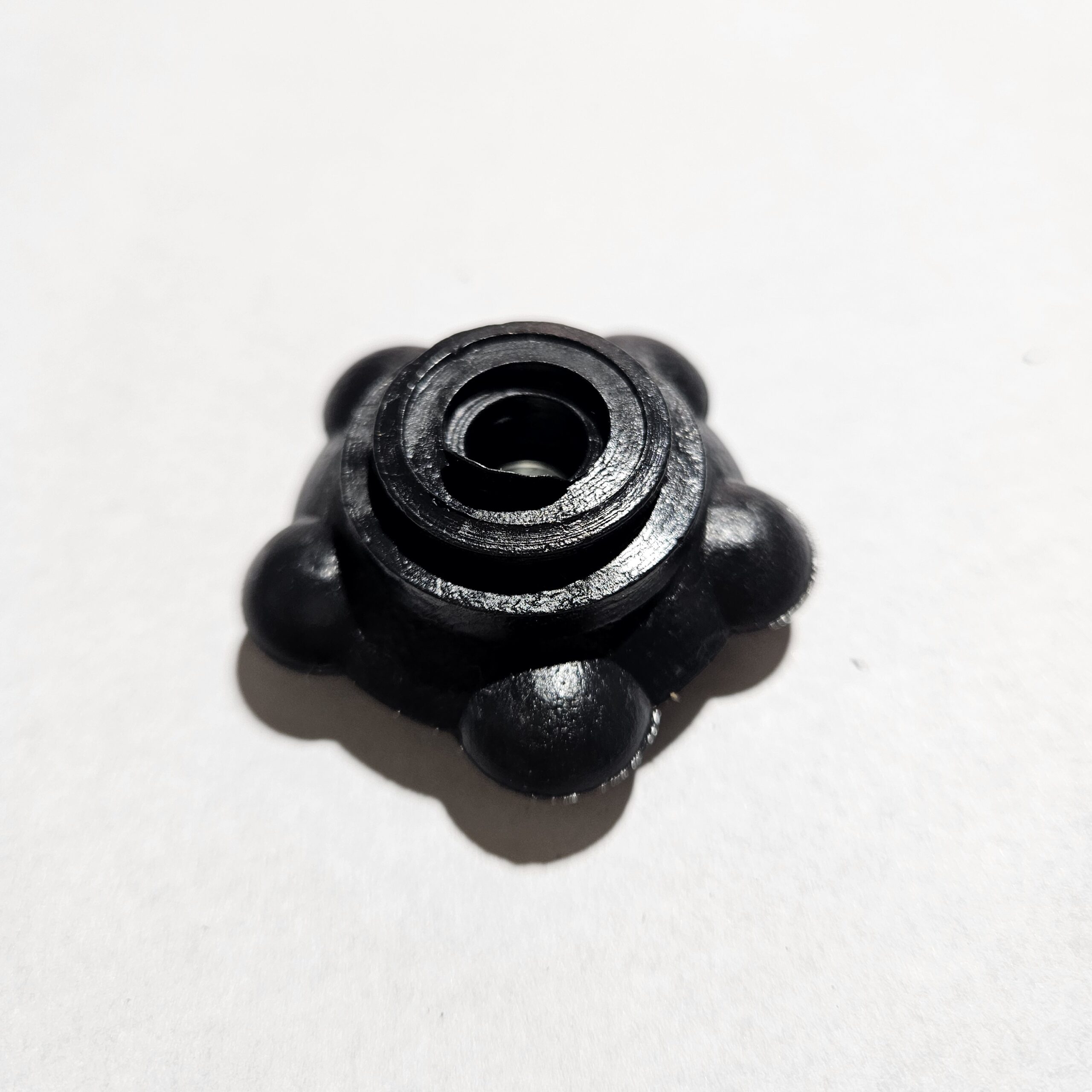 perilla 1_4 tuerca negra 1